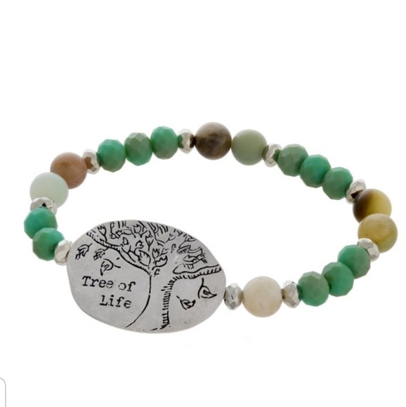 Jewelry - Stretch beaded bracelet with tree of life engraved